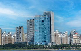 Shangri-La Nanchang丨adjacent To Pavilion Prince Teng Prime River View